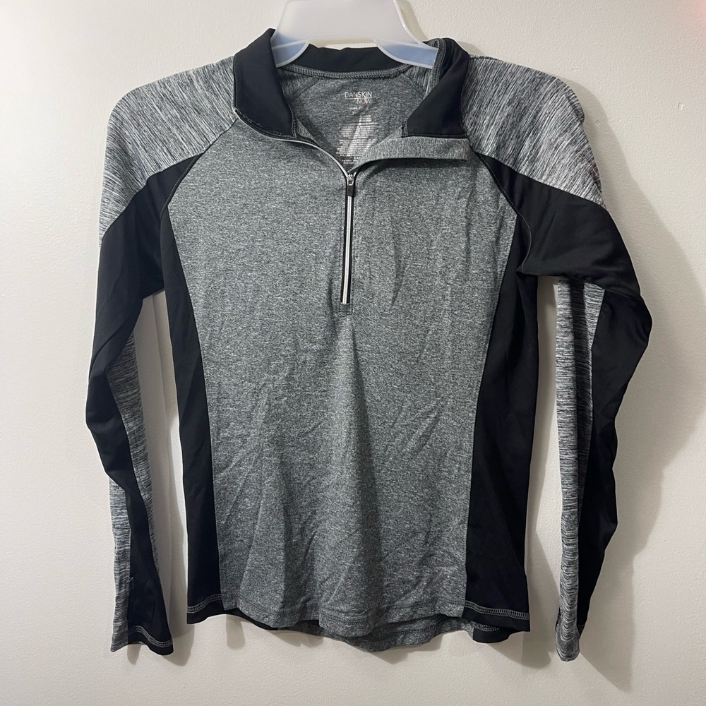 Danskin Heather Gray and Black Pullover